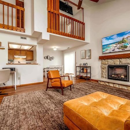 פורט וויין Family Friendly And Quite 2 Bedroom Condo Close To Fun מראה חיצוני תמונה