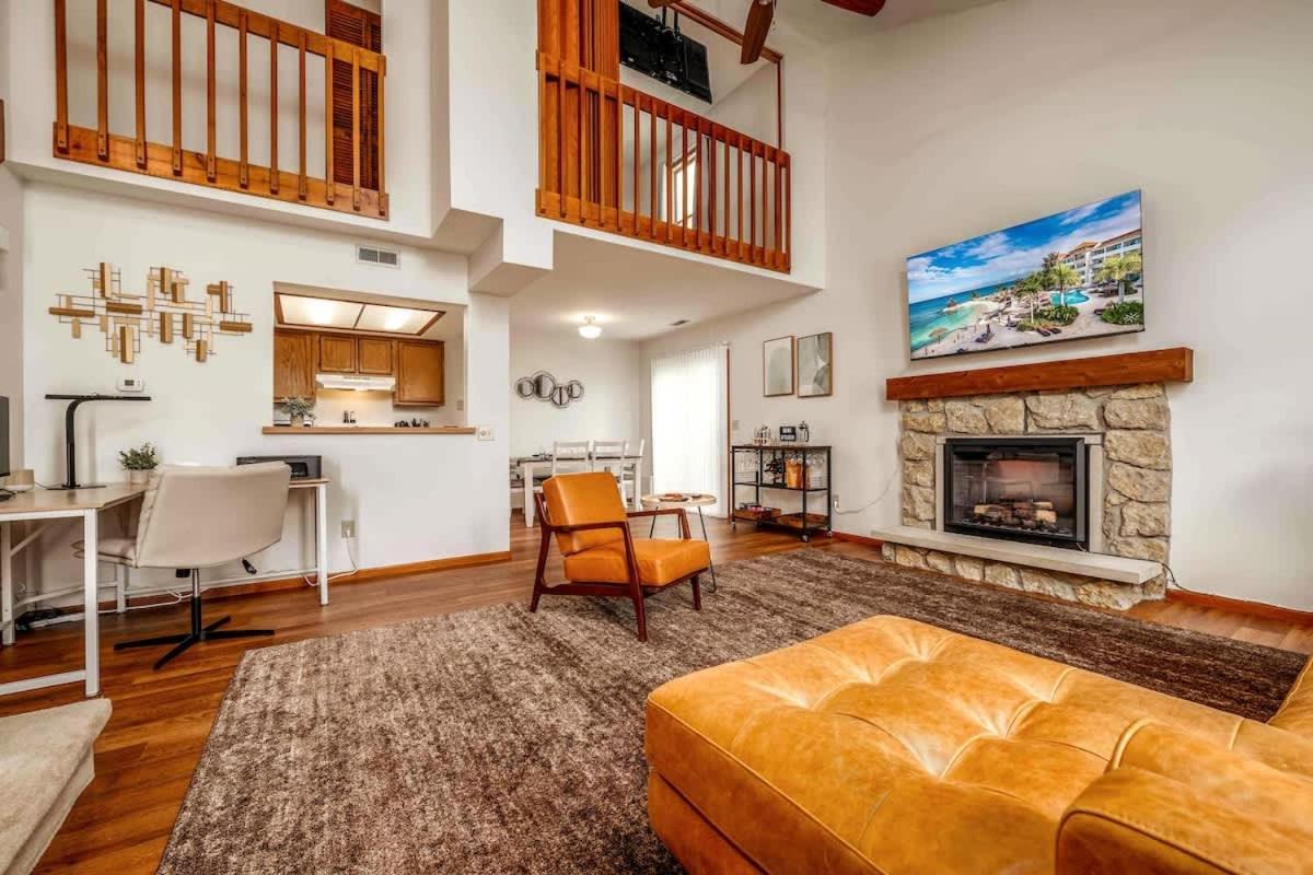 פורט וויין Family Friendly And Quite 2 Bedroom Condo Close To Fun מראה חיצוני תמונה